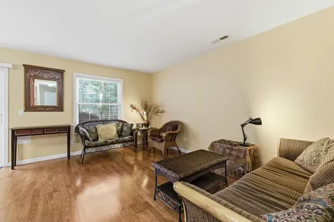 1094 Oakdale Court Rockingham VA 22801