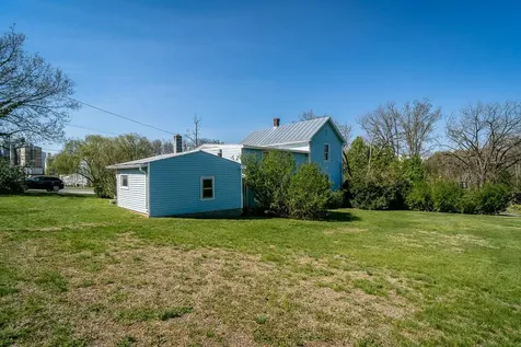 133 Springbrook Road W Broadway VA 22815