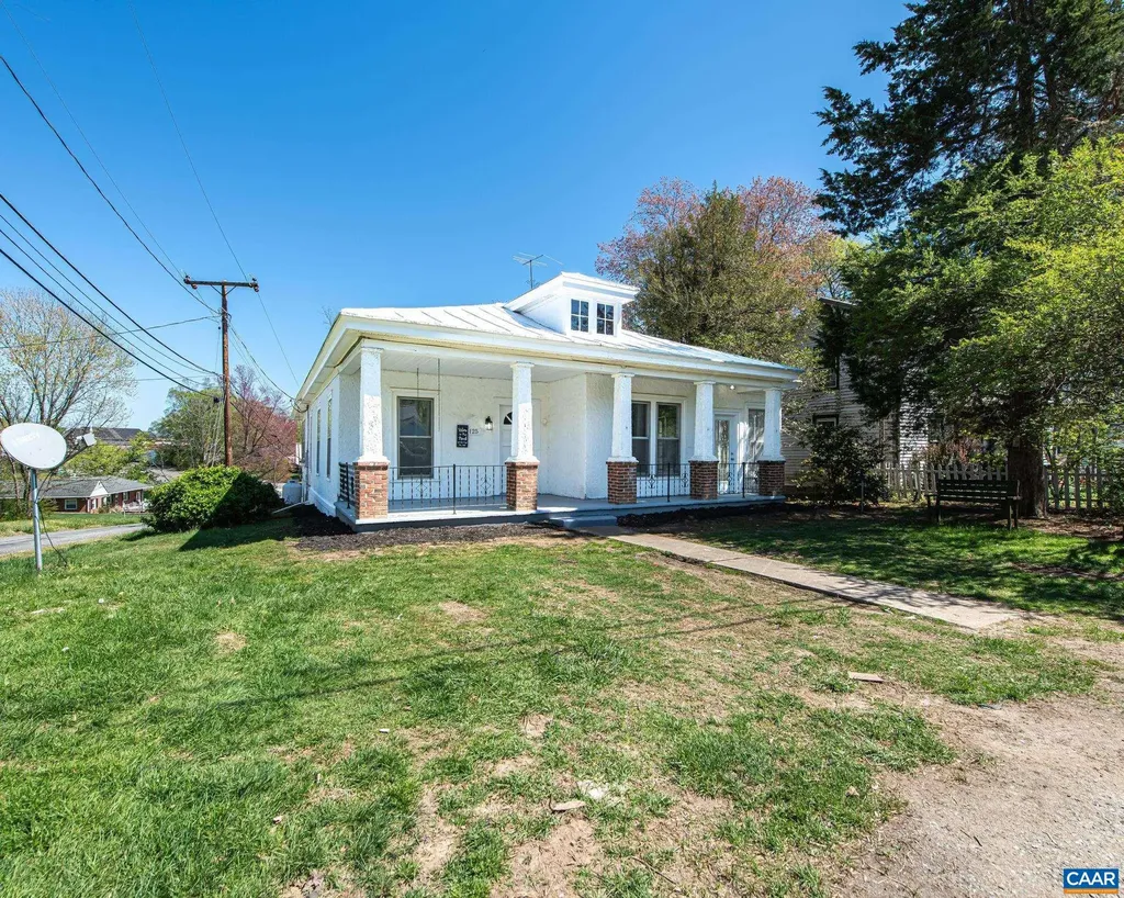 125 South Street Louisa VA 23093