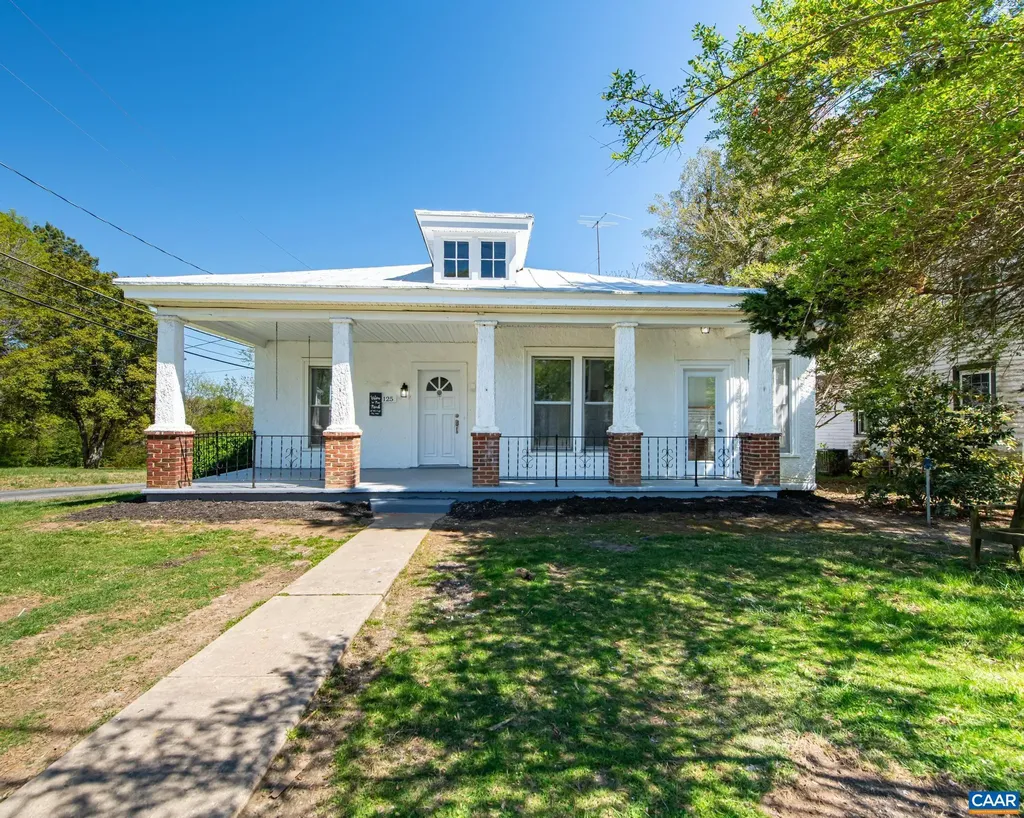 125 South Street Louisa VA 23093