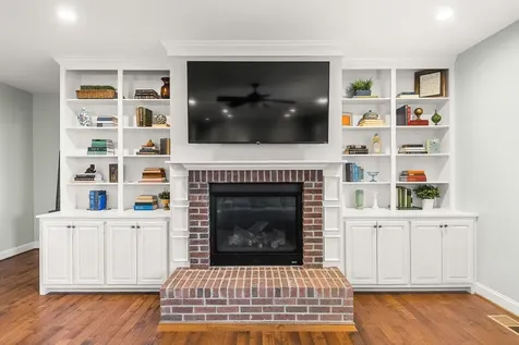 65 Wakefield Drive Verona VA 24482