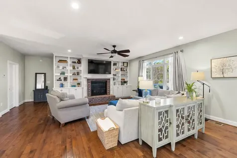 65 Wakefield Drive Verona VA 24482