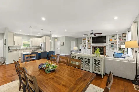 65 Wakefield Drive Verona VA 24482