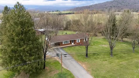 14777 Hopkins Gap Road Fulks Run VA 22830
