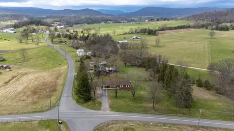 14777 Hopkins Gap Road Fulks Run VA 22830