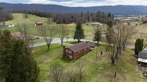 14777 Hopkins Gap Road Fulks Run VA 22830