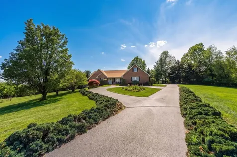 92 Fieldhaven Place Staunton VA 24401