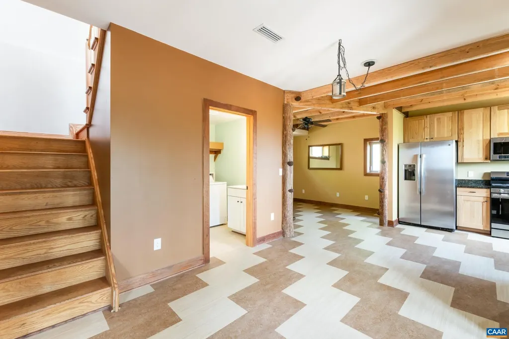407 Farmview Road Stanardsville VA 22973