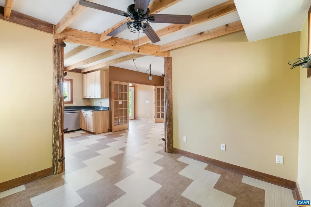 407 Farmview Road Stanardsville VA 22973