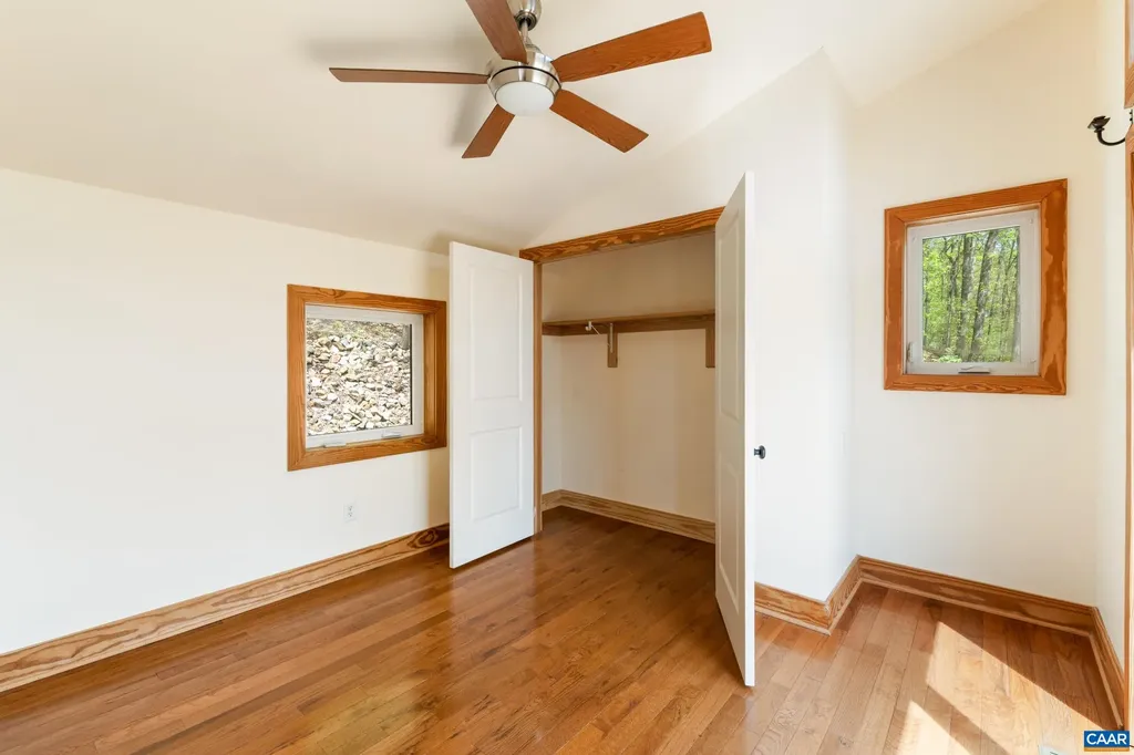 407 Farmview Road Stanardsville VA 22973