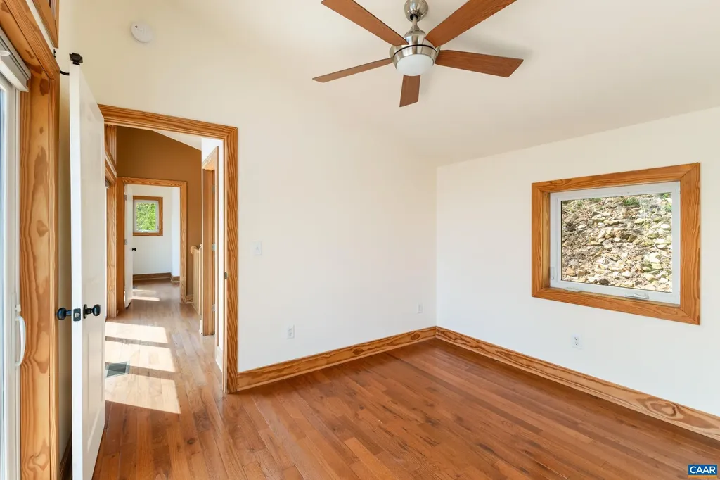 407 Farmview Road Stanardsville VA 22973