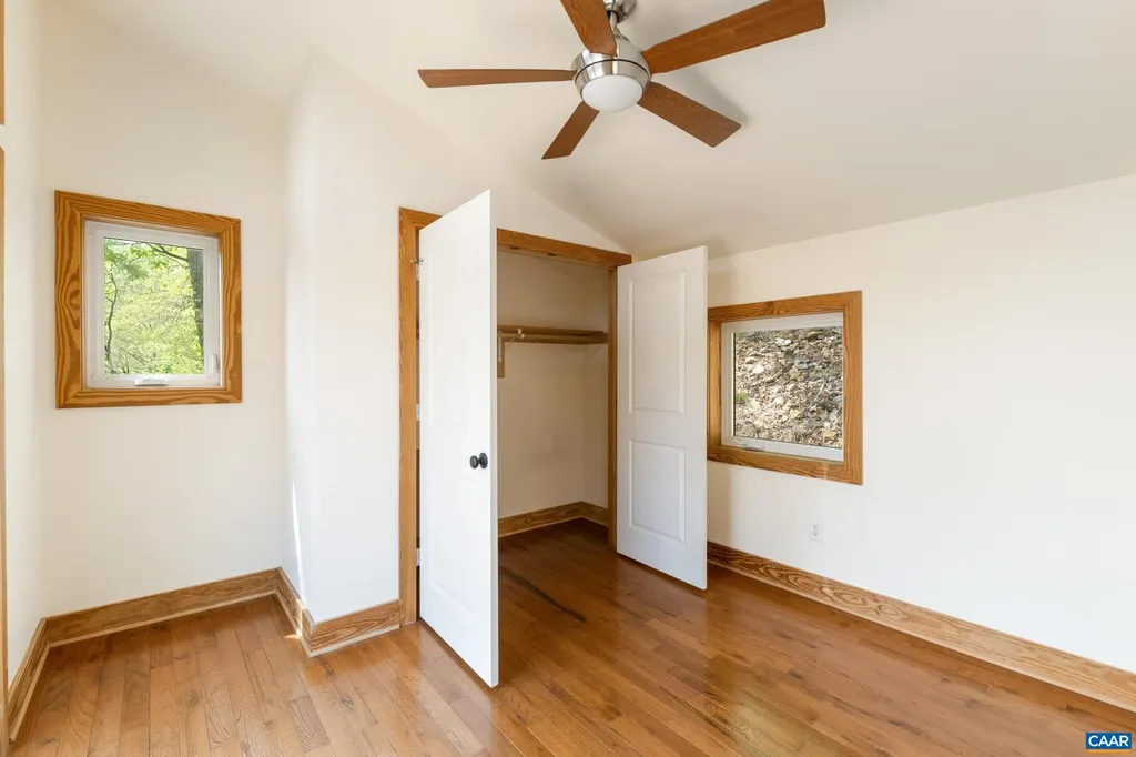 407 Farmview Road Stanardsville VA 22973