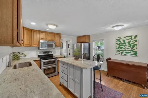 605 Bolling Avenue Charlottesville VA 22902
