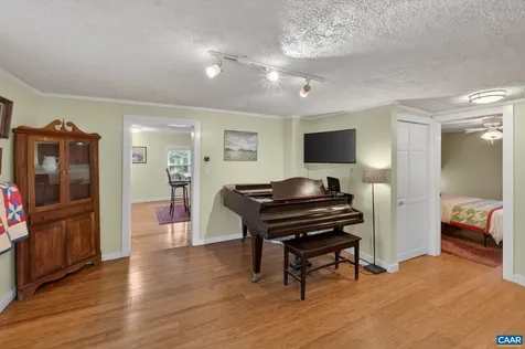 605 Bolling Avenue Charlottesville VA 22902