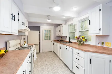 718 Alleghany Avenue Staunton VA 24401