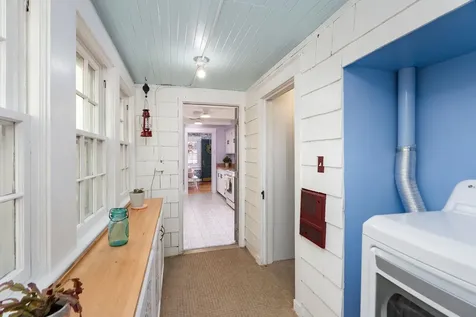 718 Alleghany Avenue Staunton VA 24401