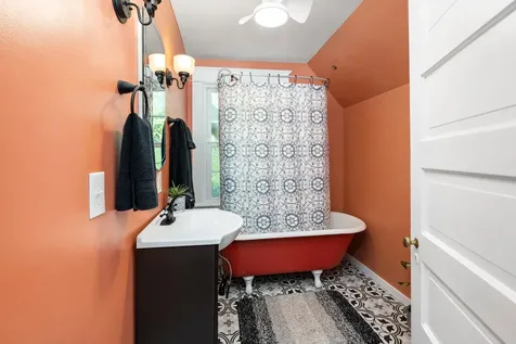 718 Alleghany Avenue Staunton VA 24401
