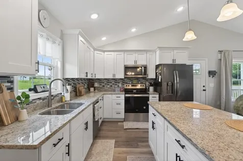 614 Second Street S Shenandoah VA 22849