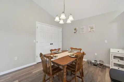 614 Second Street S Shenandoah VA 22849