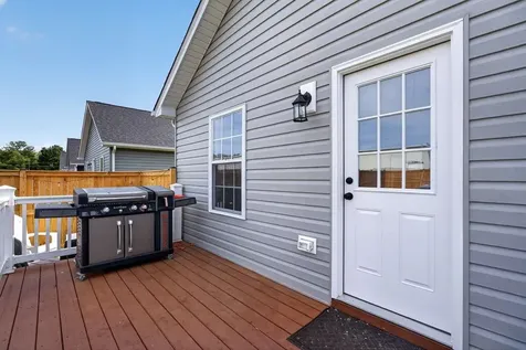 614 Second Street S Shenandoah VA 22849