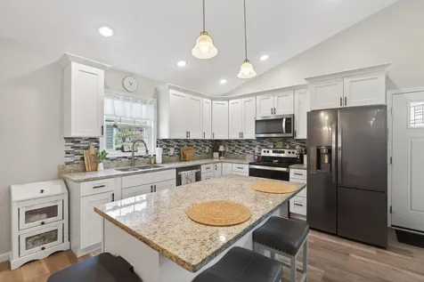 614 Second Street S Shenandoah VA 22849
