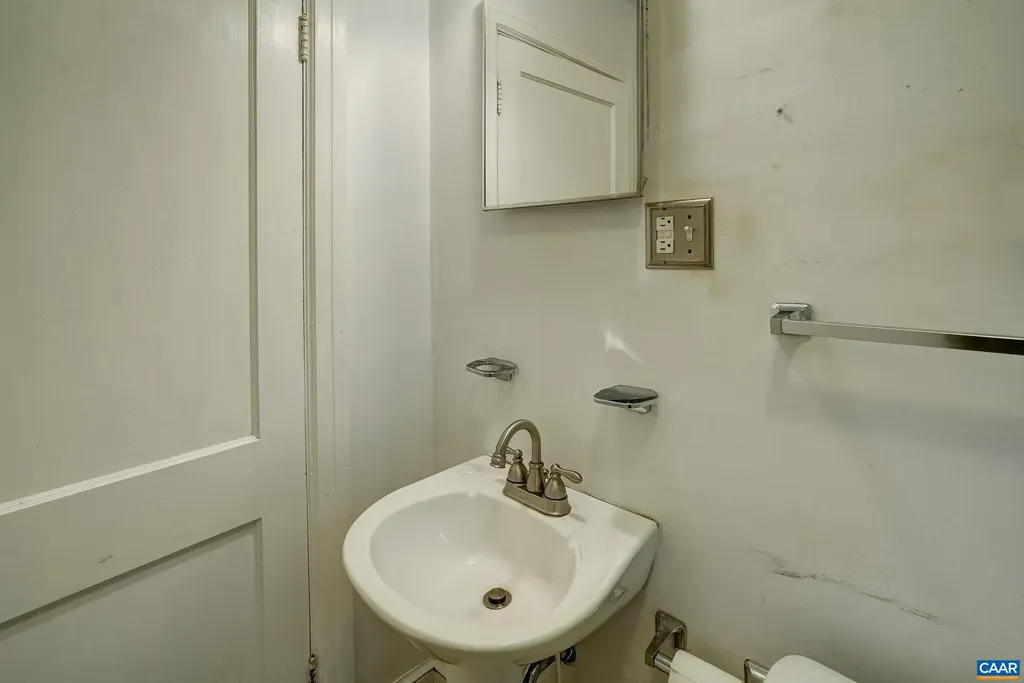 2425 Jefferson Park Avenue Charlottesville VA 22903