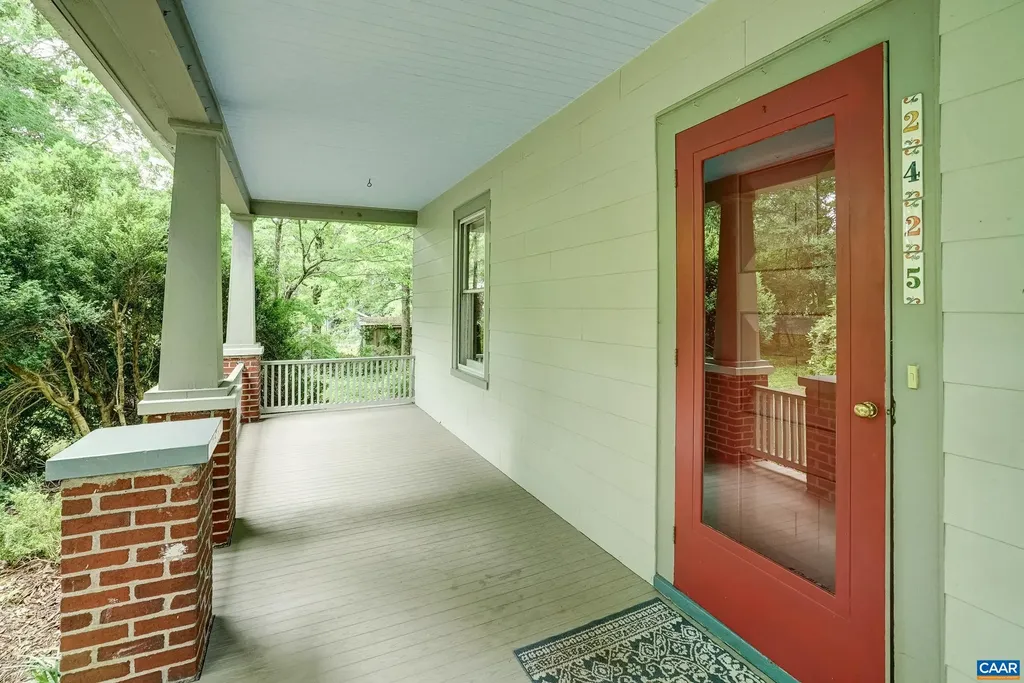 2425 Jefferson Park Avenue Charlottesville VA 22903