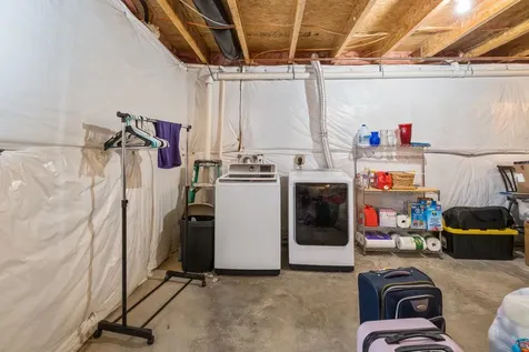295 Tanager Lane Elkton VA 22827