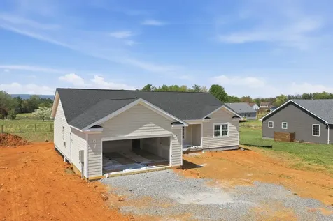 90 Arthur Lane Luray VA 22835