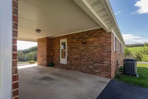 211 Pear Street Harrisonburg VA 22801