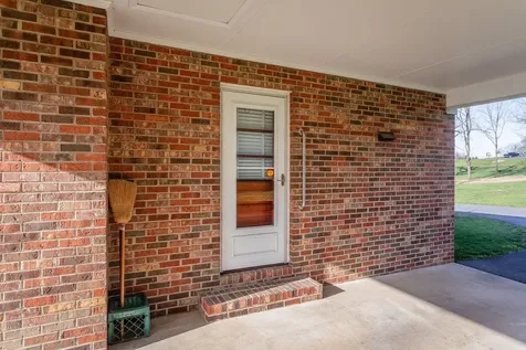 211 Pear Street Harrisonburg VA 22801