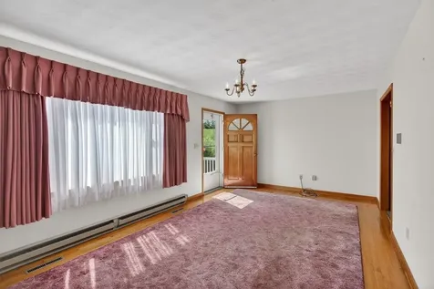 211 Pear Street Harrisonburg VA 22801