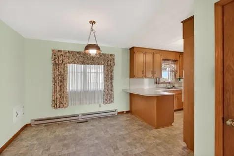 211 Pear Street Harrisonburg VA 22801