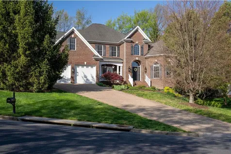 127 Fairway Drive Harrisonburg VA 22802
