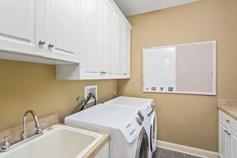 127 Fairway Drive Harrisonburg VA 22802