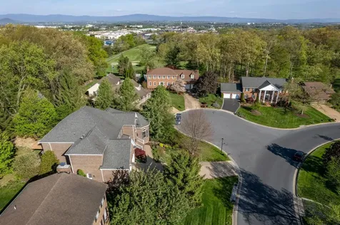 127 Fairway Drive Harrisonburg VA 22802
