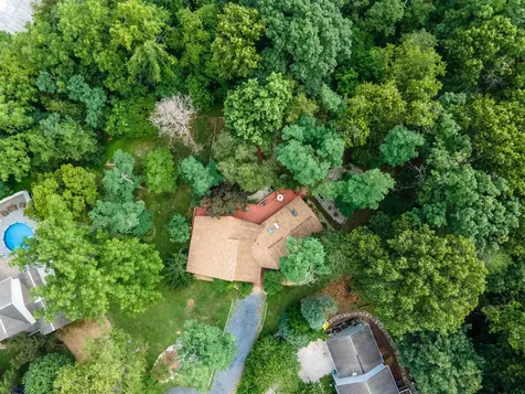 232 Powell Place Mcgaheysville VA 22840