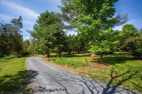 131 Rural Drive Mount Solon VA 22843