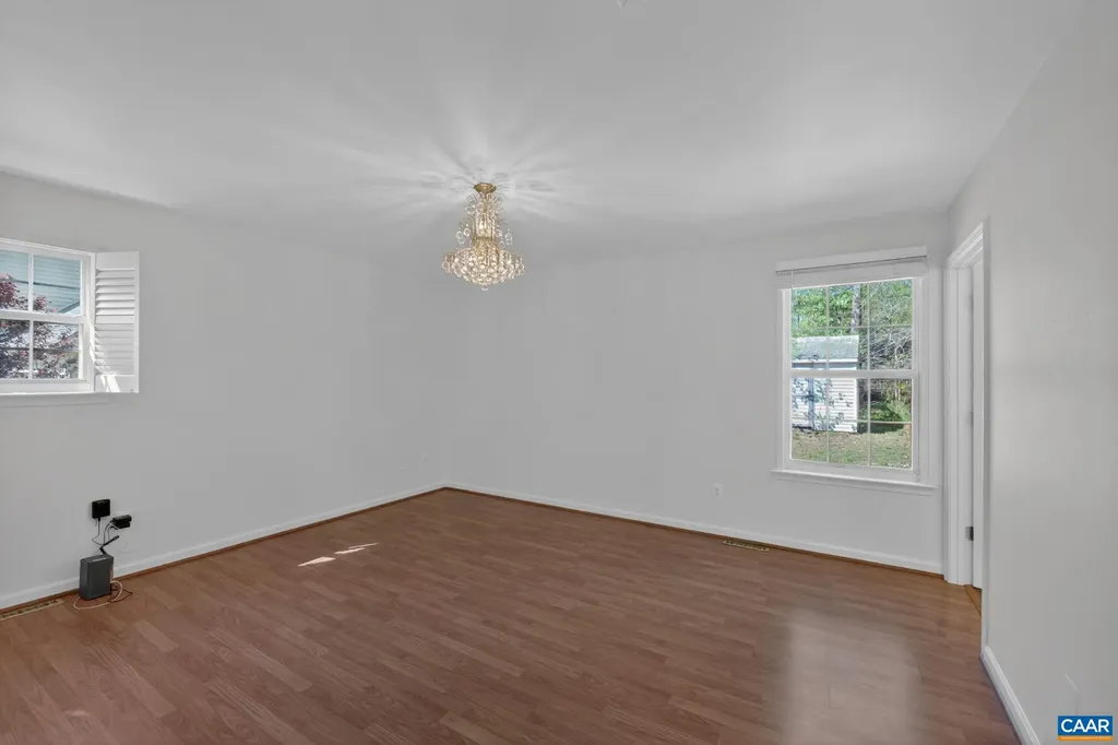 32 Hatchechubee Road Palmyra VA 22963
