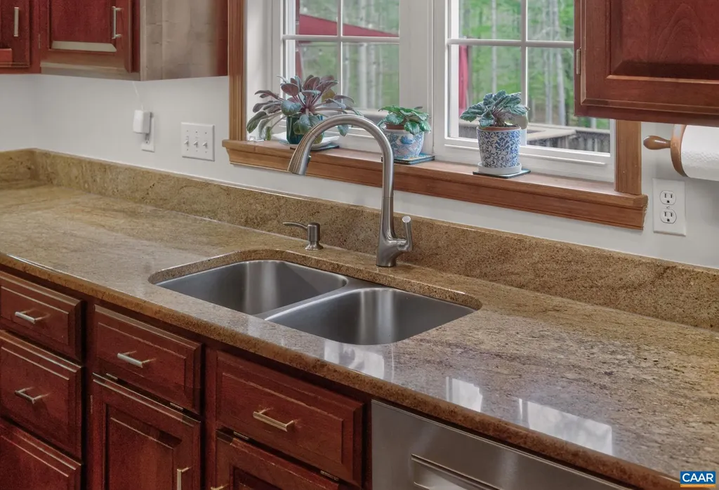 133 Pine Forest Lane Troy VA 22974