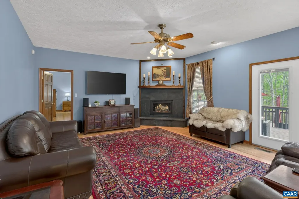 133 Pine Forest Lane Troy VA 22974