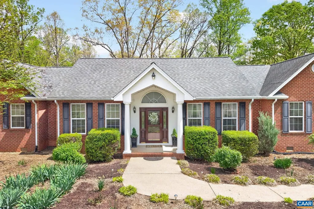 133 Pine Forest Lane Troy VA 22974