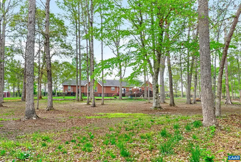 133 Pine Forest Lane Troy VA 22974