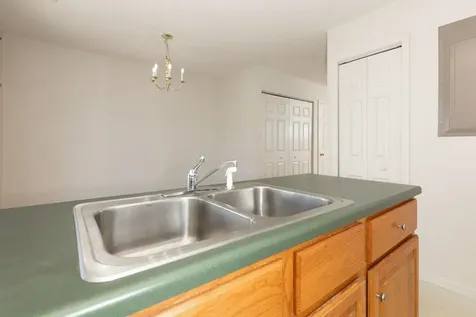 1054 Alexander Hamilton Lane Harrisonburg VA 22802