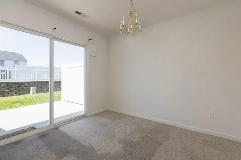 1054 Alexander Hamilton Lane Harrisonburg VA 22802