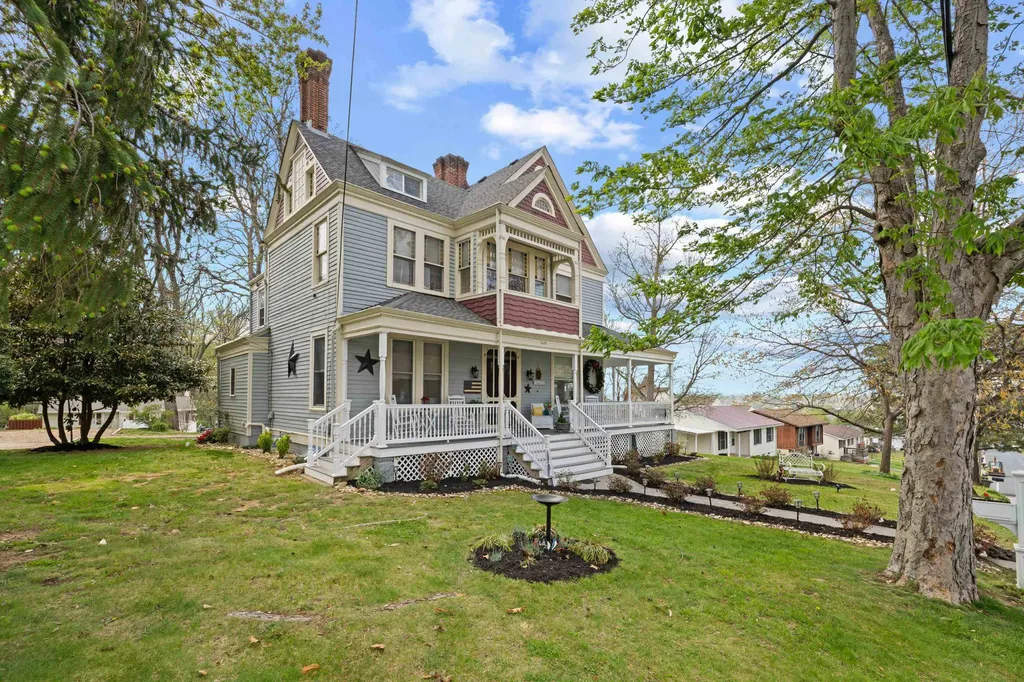 1224 4th Street Waynesboro VA 22980