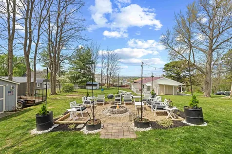 1224 4th Street Waynesboro VA 22980