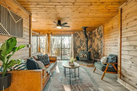 137 Park View Drive Shenandoah VA 22849