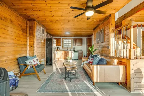 137 Park View Drive Shenandoah VA 22849