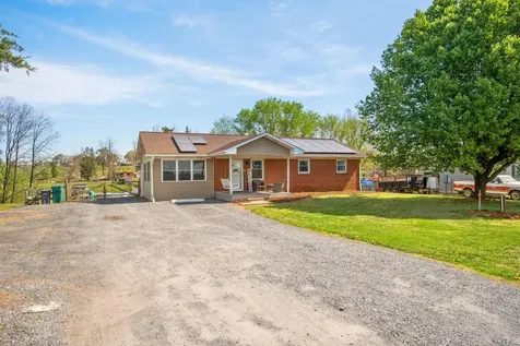 8208 George Wine Road Bridgewater VA 22812